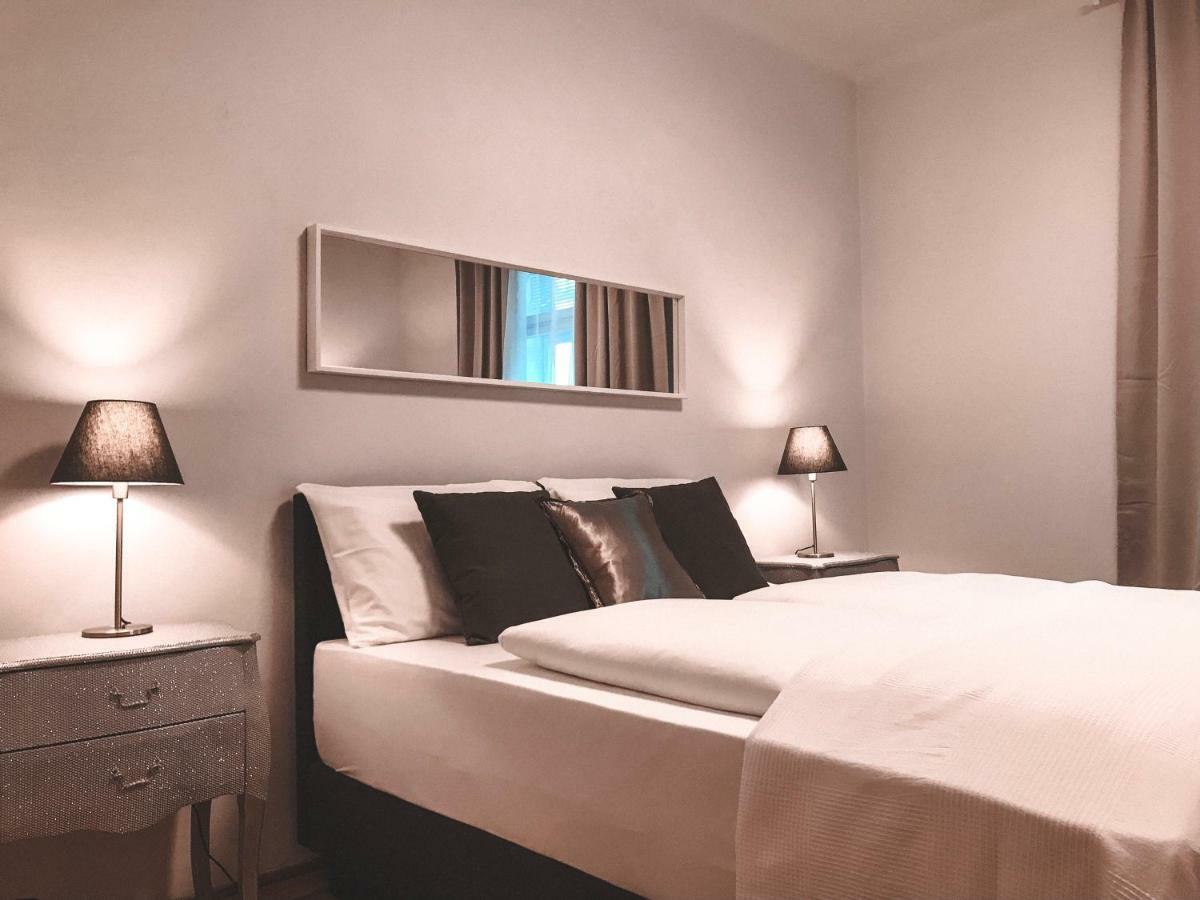 Luxury Apartments Only For Business Travel Salzburg Exterior photo